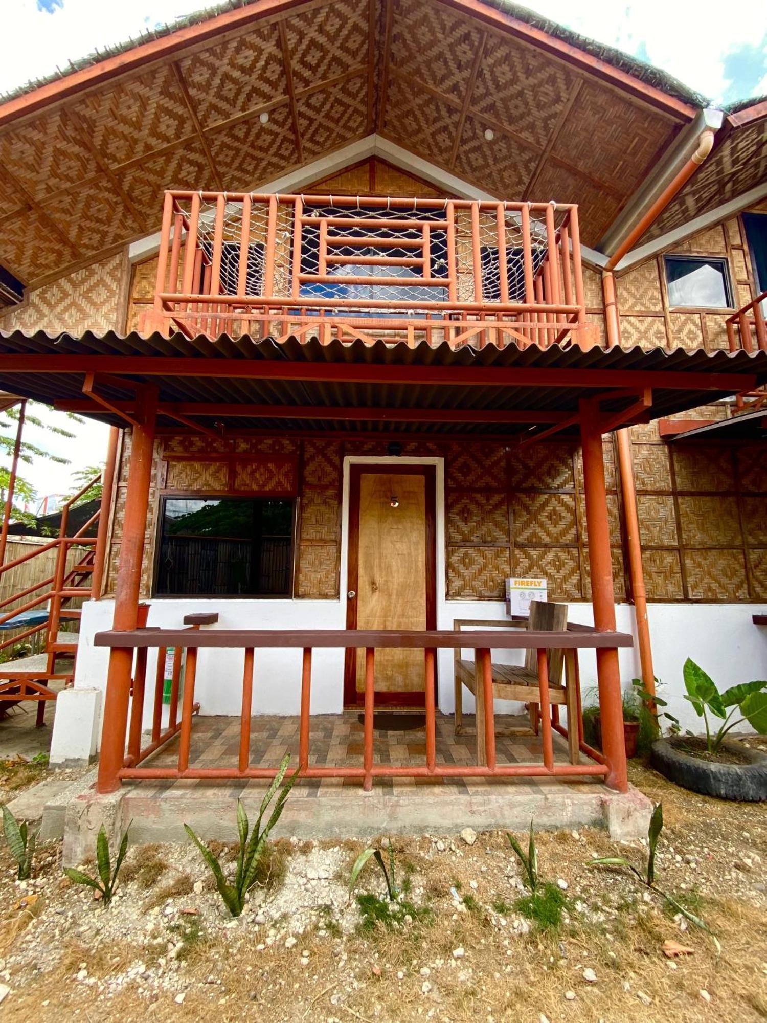Moalboal Panagsama Beach Topbudz Hostel Exterior photo